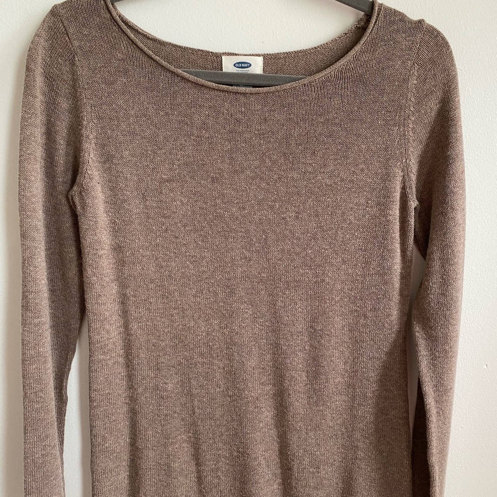 Old navy sweater
